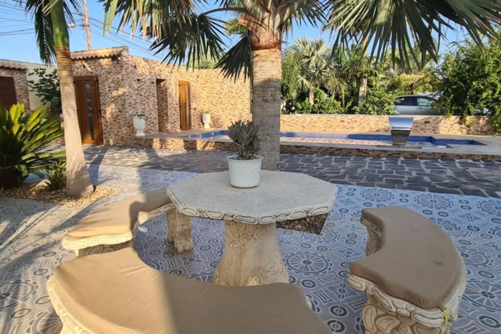 Tropical Paradise Villa In Торевьиа Экстерьер фото